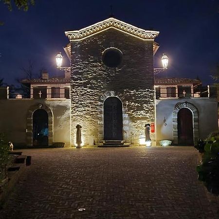 Отель Convento Di San Martino In Crocicchio Урбино Экстерьер фото